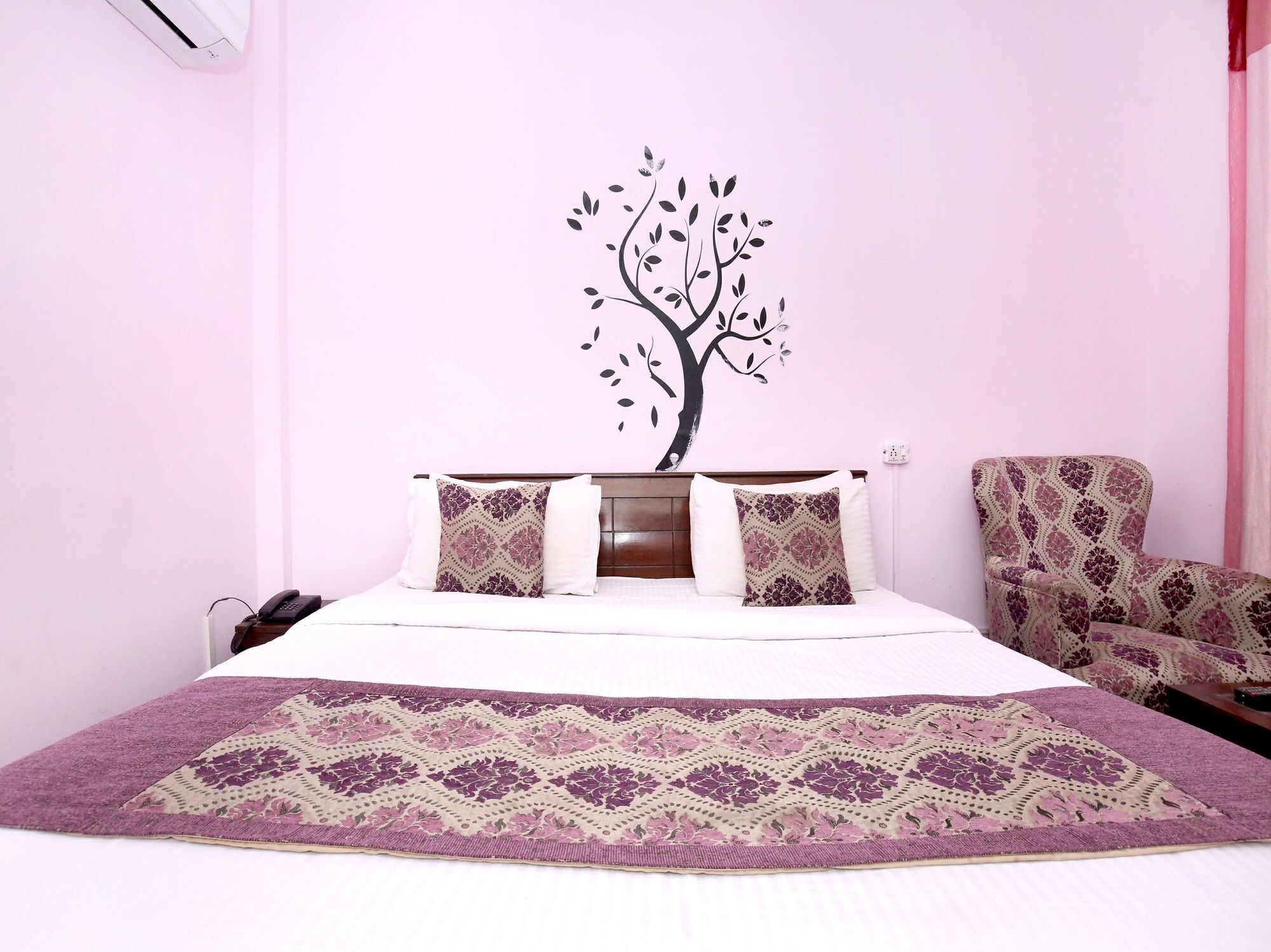 Oyo 6463 Hotel Dove Chandīgarh エクステリア 写真