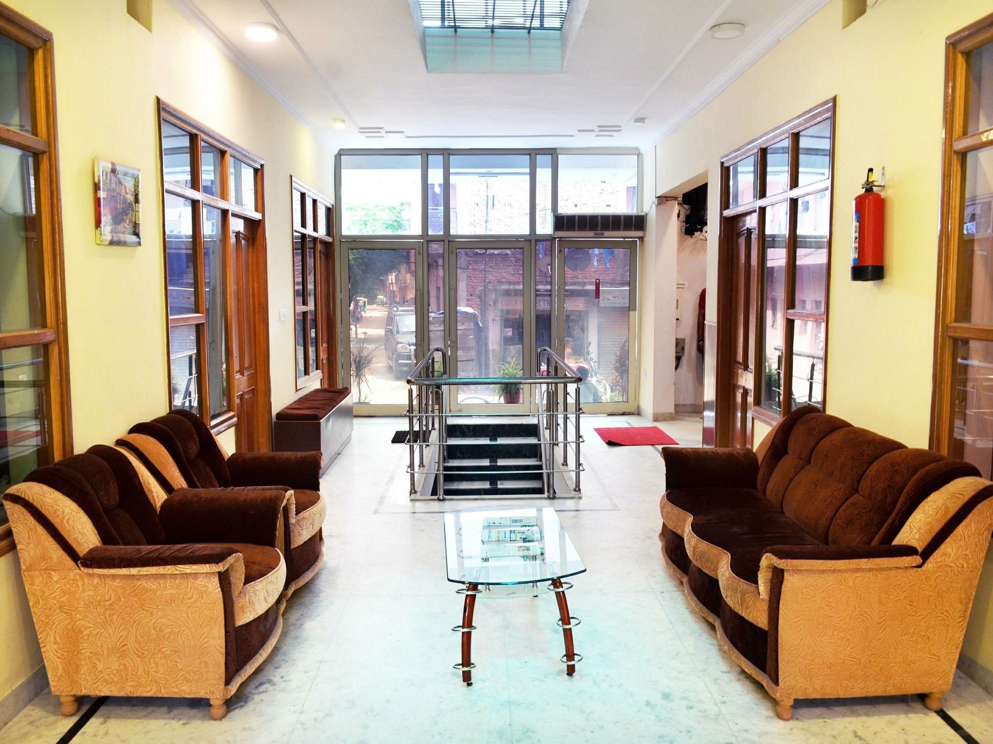 Oyo 6463 Hotel Dove Chandīgarh エクステリア 写真